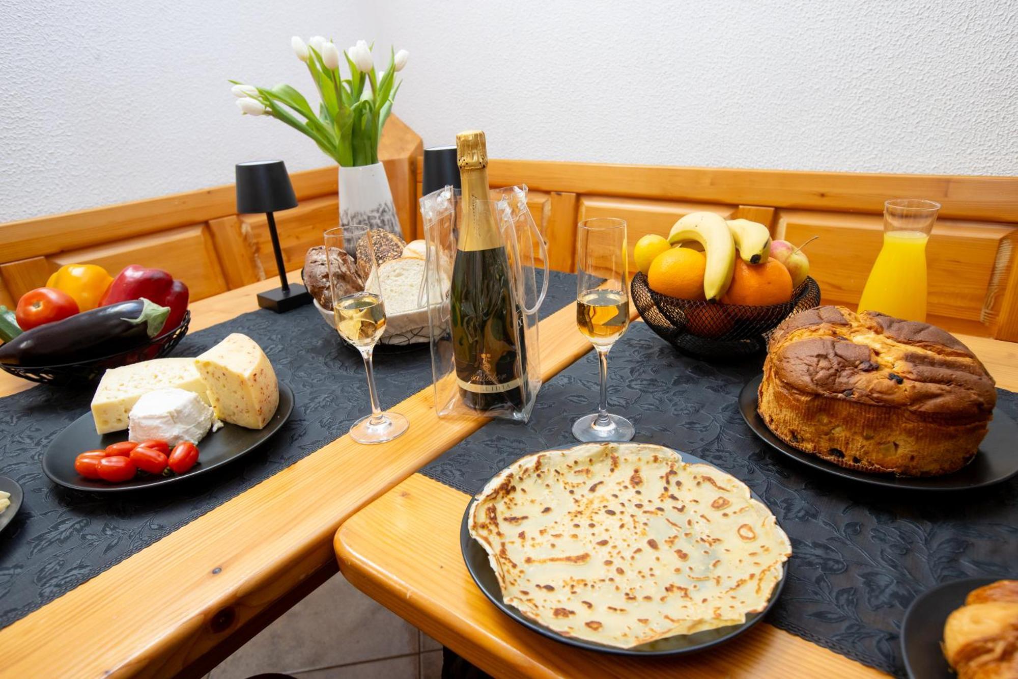 Guesthouse Sanabor Postojna Ngoại thất bức ảnh